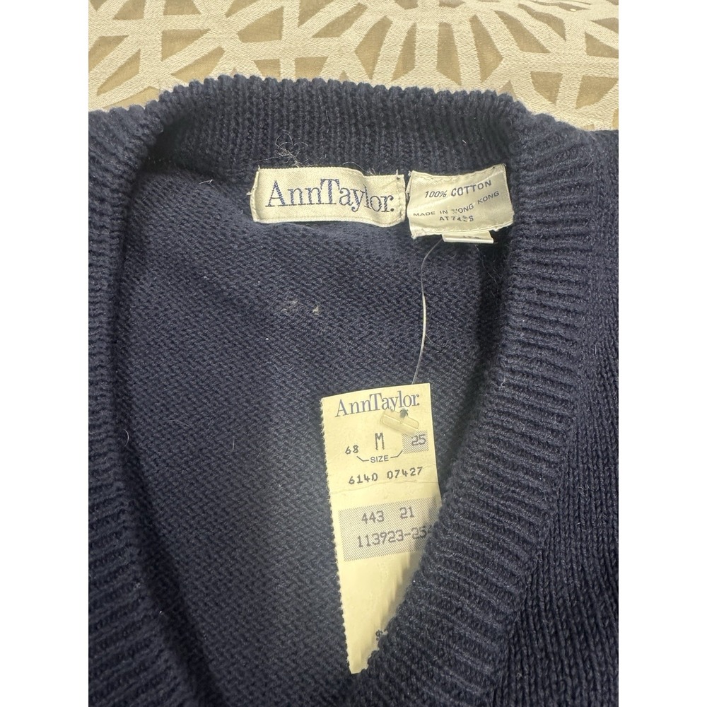 Ann Taylor Weekend Soft Blue Knit V Neck Sweater Womens Medium - Picture 3 of 4
